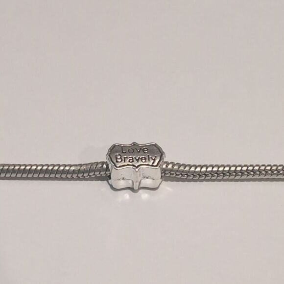 Silver Love Bravely Charm for Pandora Style‎ Bracelet - Picture 1 of 5